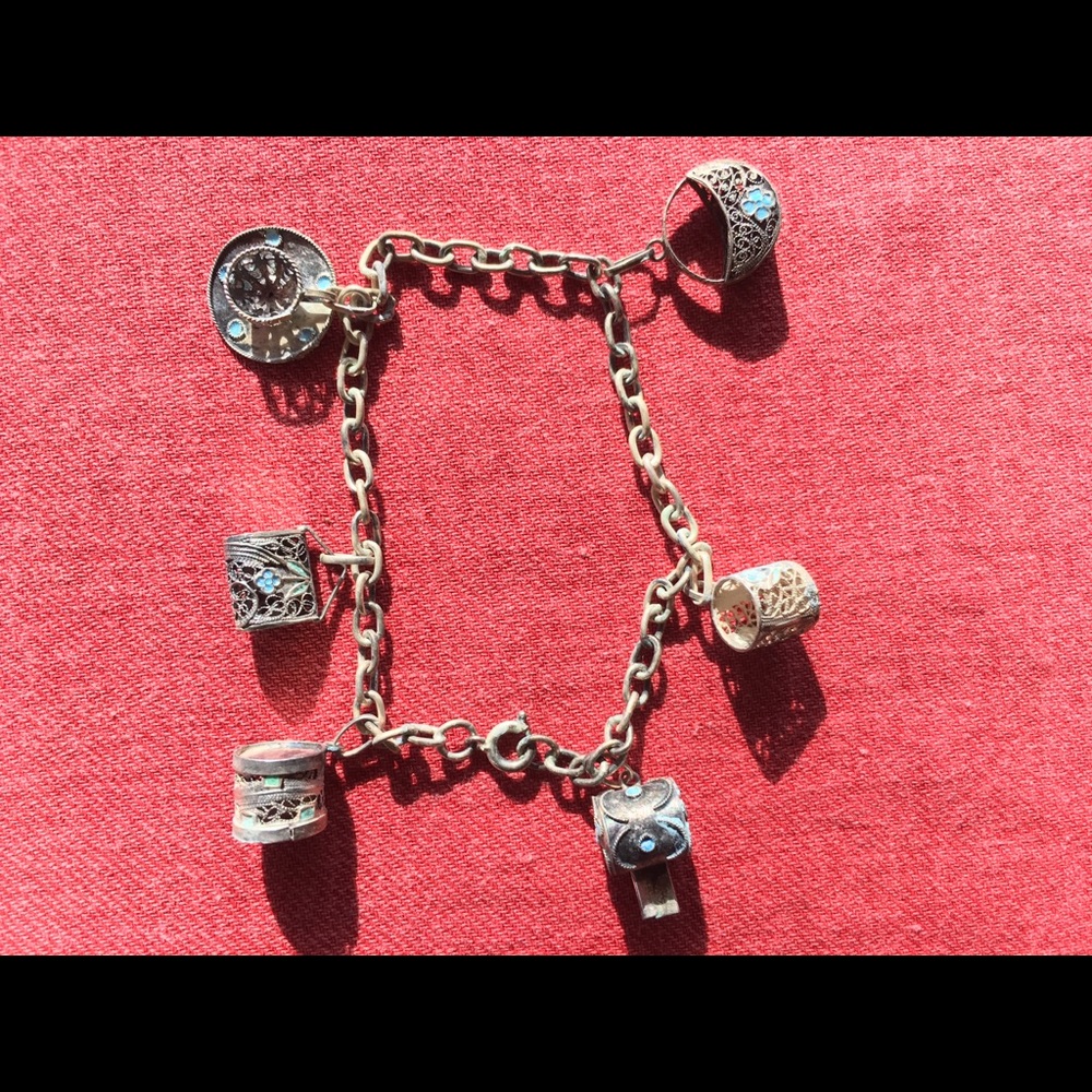 Silver filigree bracelet